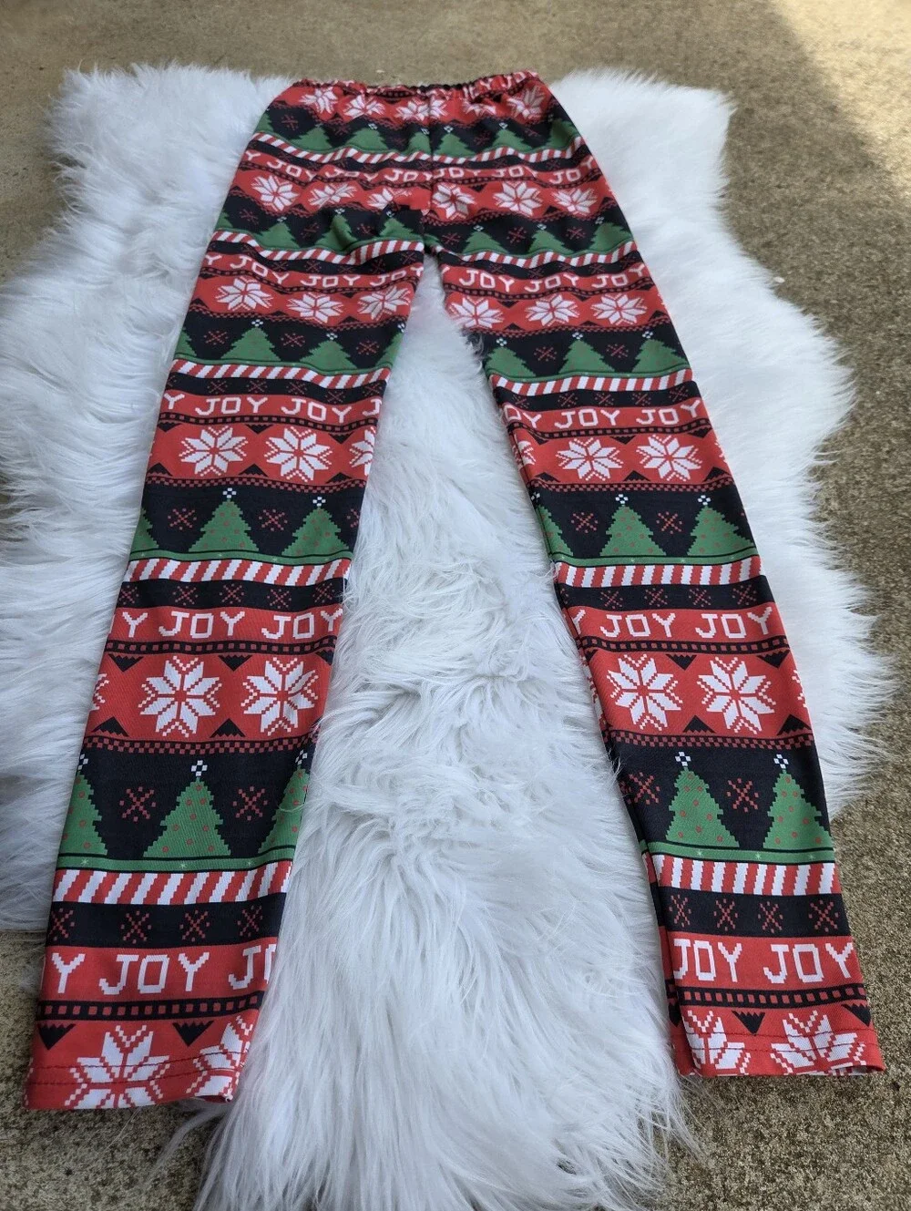 Joyce Concept festive christmas